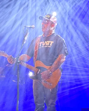 Aaron Lewis and The Stateliners Detroit