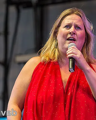 Bridget Everett Detroit
